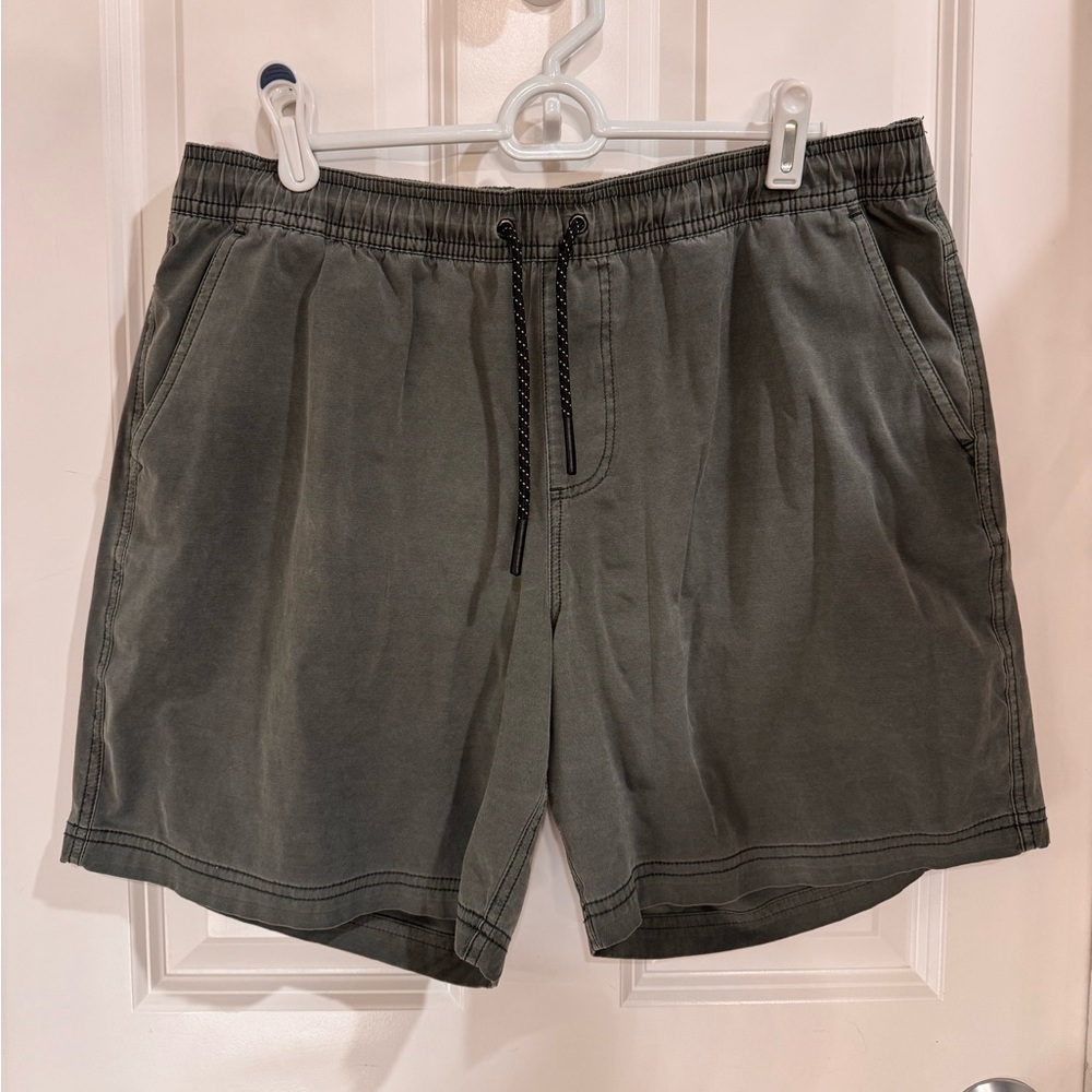 Bear Bottom Men's Olive Green Drawstring Casual Shorts